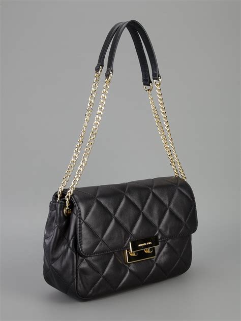 michael kors black purse with chain